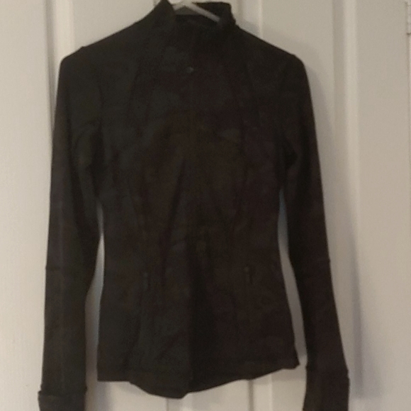 Lululemon Nwot Camo Define Jacket